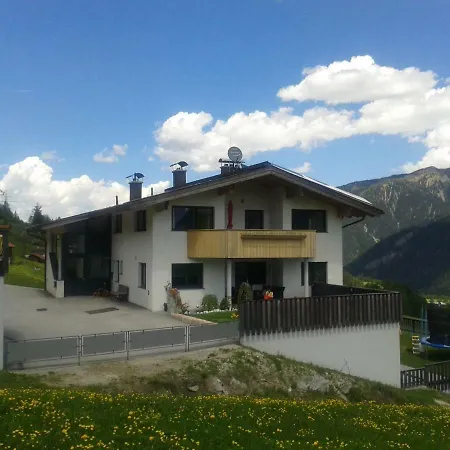 Ferienwohnung Gstrein